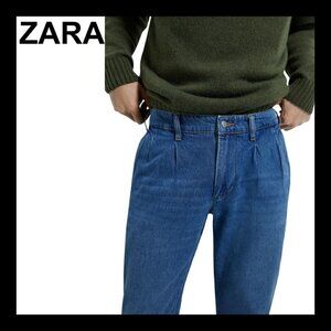 NWT ZARA Men's medium wash pleated tapered jeans